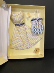 ced summer outfit in box janice